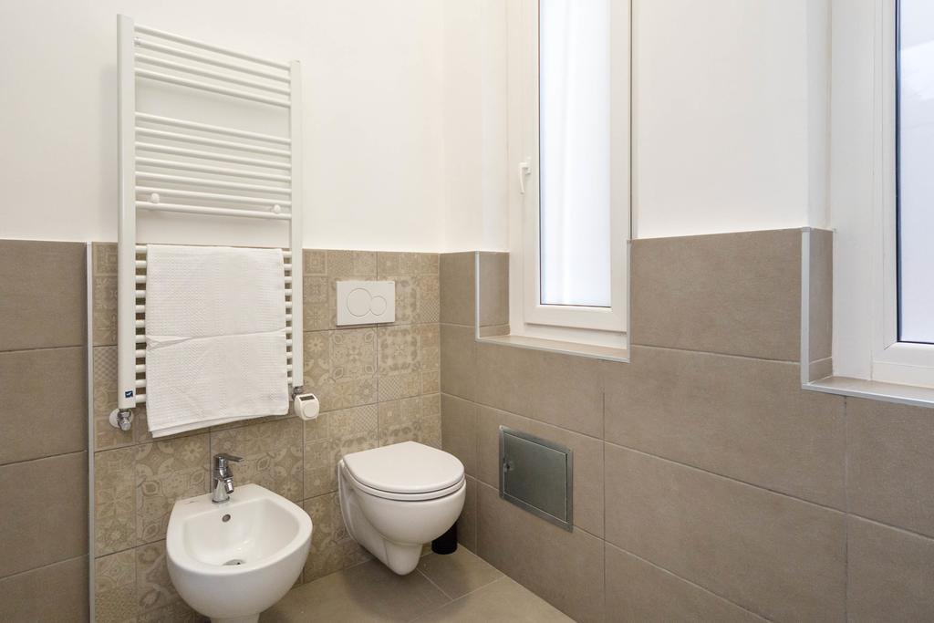 Casa Acquario Chic Apartment Genoa Luaran gambar